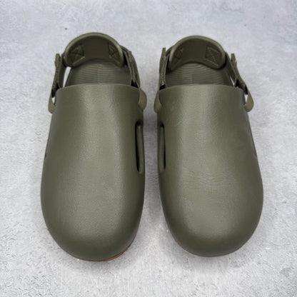 Nike Calm Mule Medium Olive Gum Medium Brown *pre-owned* SIZE 8