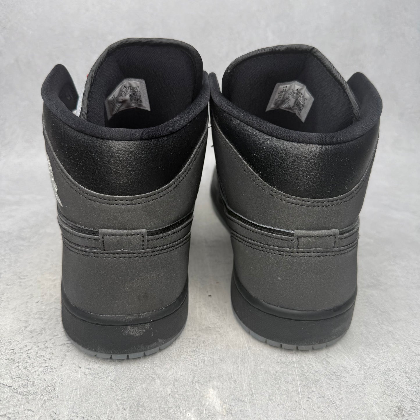 Jordan 1 Mid SE Black Metallic Reimagined *pre-owned* SIZE 13