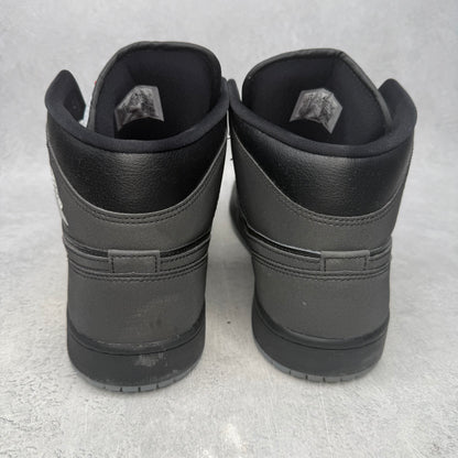 Jordan 1 Mid SE Black Metallic Reimagined *pre-owned* SIZE 13