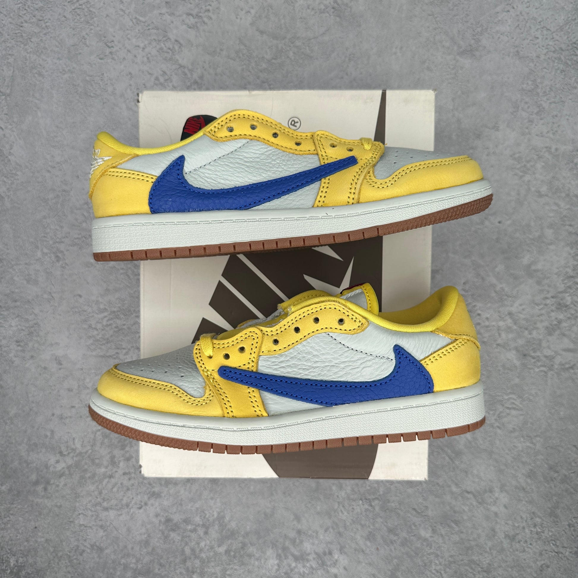 Jordan 1 Retro Low OG SP Travis Scott Canary (PS)