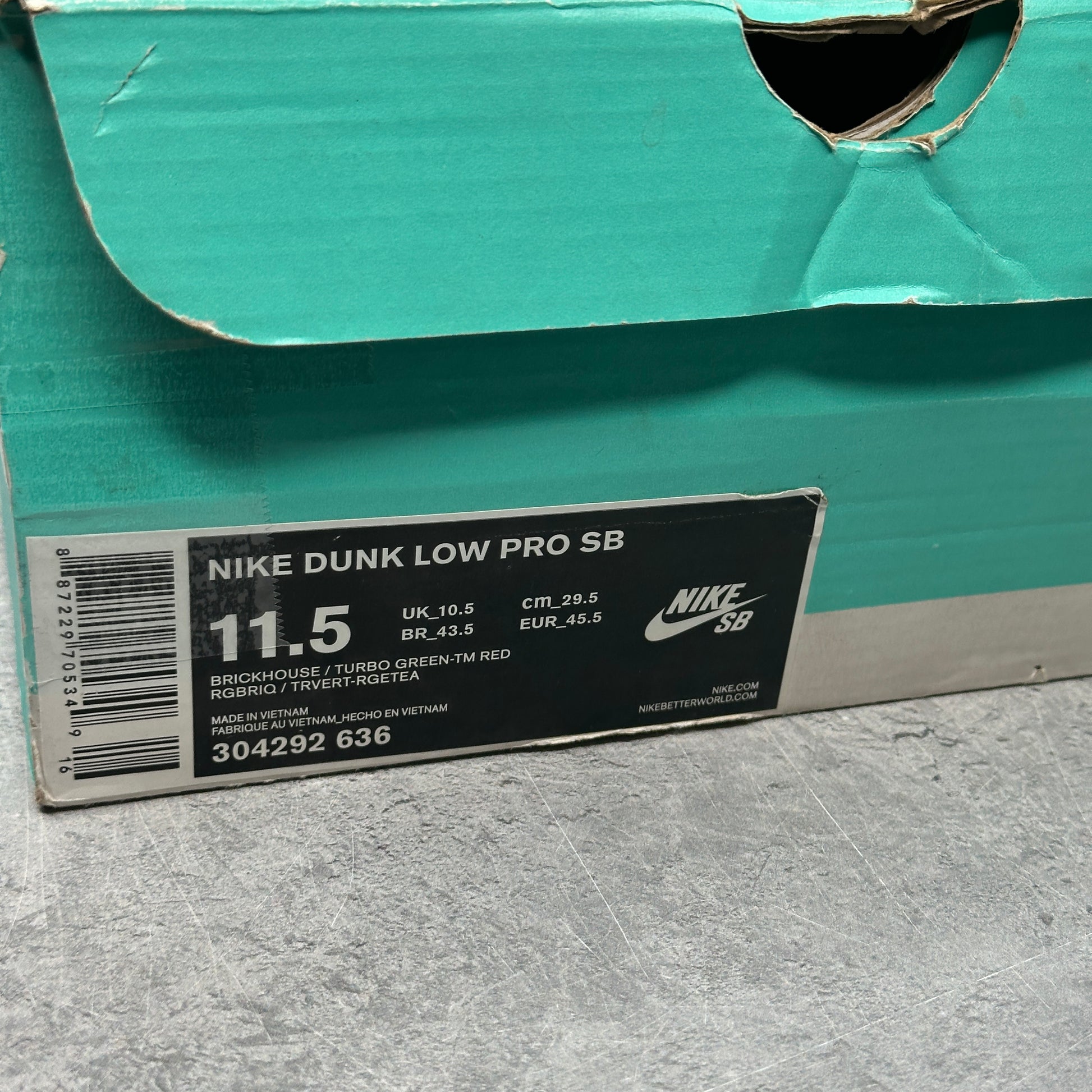 Nike SB Dunk Low Brickhouse Turbo Green *pre-owned* SIZE 11.5