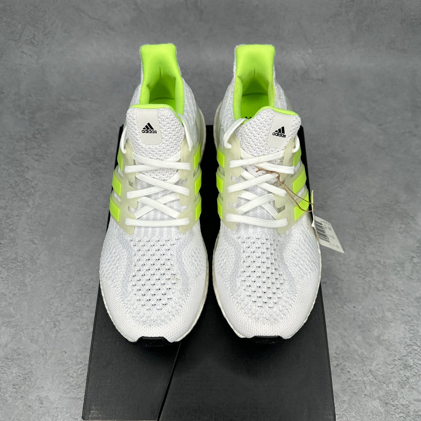 adidas Ultra Boost 5.0 DNA Cloud White Signal Green