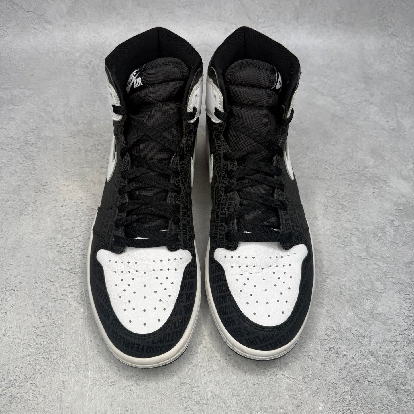 Jordan 1 Retro High RE2PECT (Derek Jeter) *pre - owned* SIZE 11 - Kicks Collective PA - Jordan - 555088-008 - Men's Shoes - 11M/12.5W - Pre - Owned - No Box