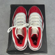 Jordan 11 Retro Cherry (2022) 11.5 (New) - aux