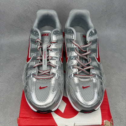 Nike P-6000 Metalic Silver Cool Red (GS) *pre-owned* SIZE 7Y