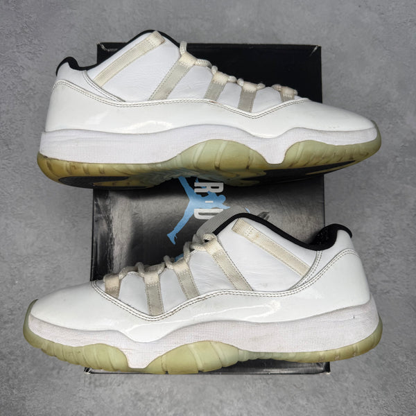 Jordan 11 Retro Low Legend Blue *pre-owned* SIZE 11.5