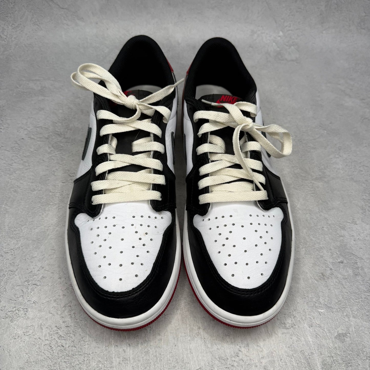 Jordan 1 Retro Low OG Black Toe (2023) *pre - owned* SIZE 11 - Kicks Collective PA - Jordan - CZ0790-106 - Men's Shoes - 11M/12.5W - Pre - Owned - No Box