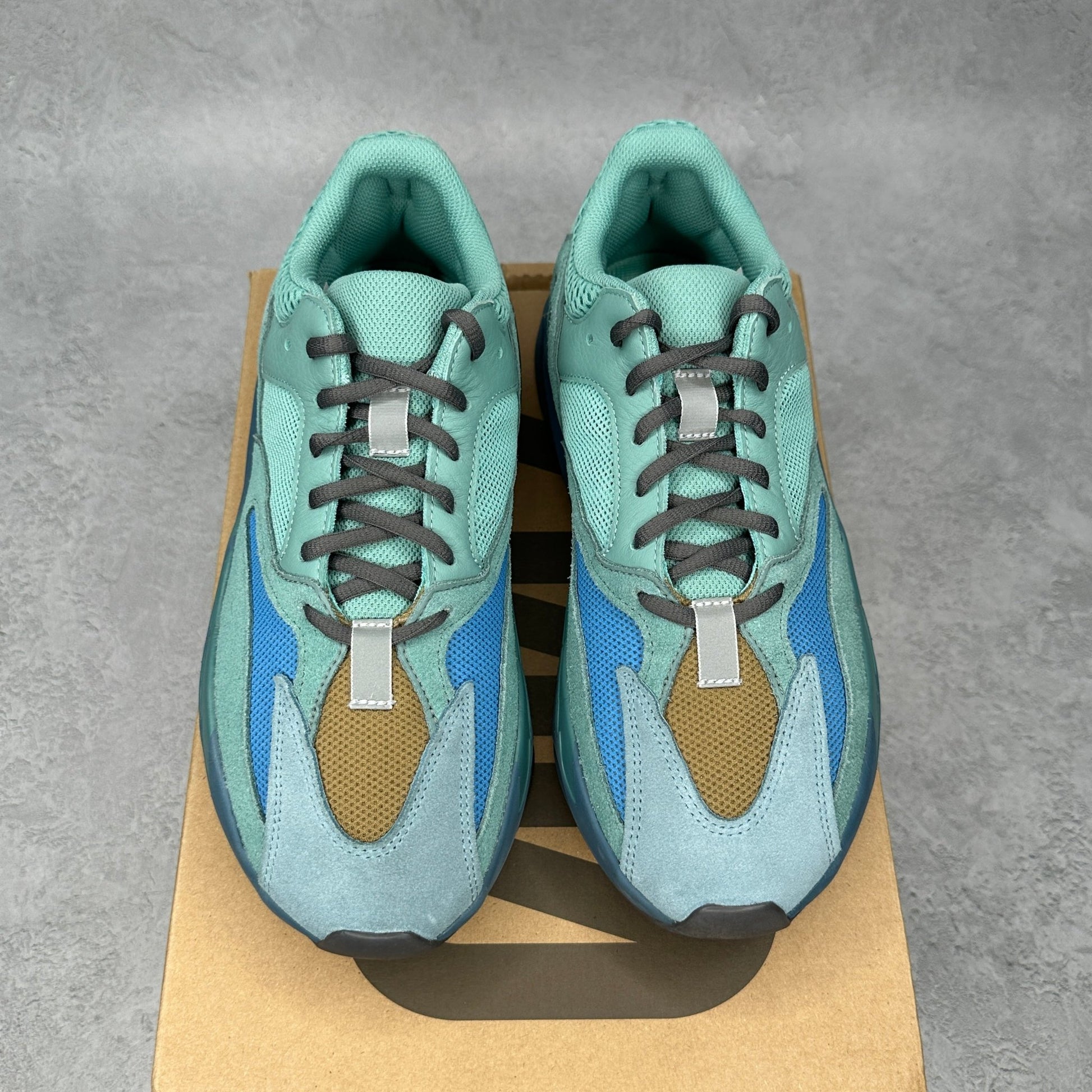 adidas Yeezy Boost 700 Faded Azure *pre - owned* SIZE 9 - Kicks Collective PA - adidas - GZ2002 - Men's Shoes - 9M/10.5W - Pre - Owned