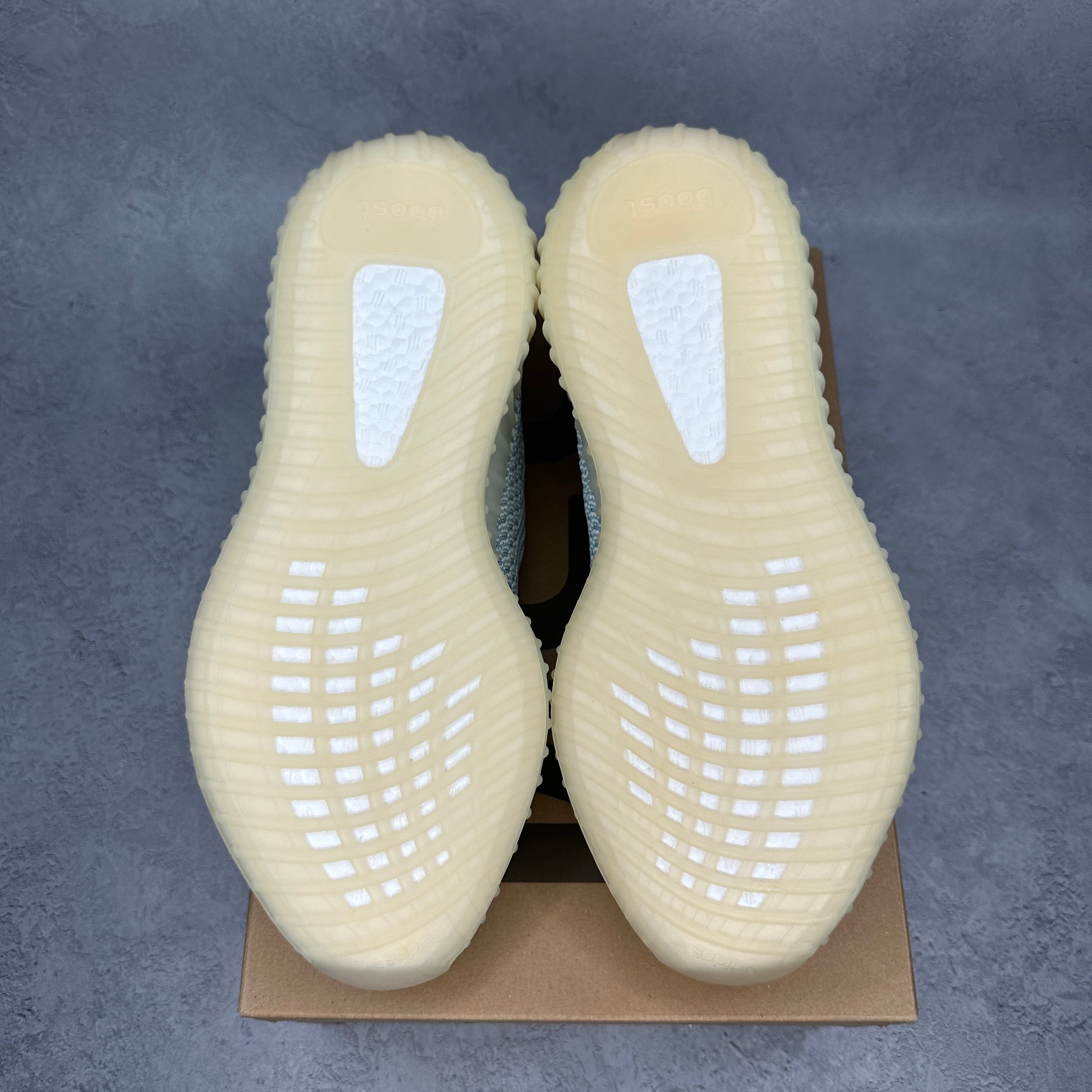 adidas Yeezy Boost 350 V2 Cloud White (Non-Reflective)