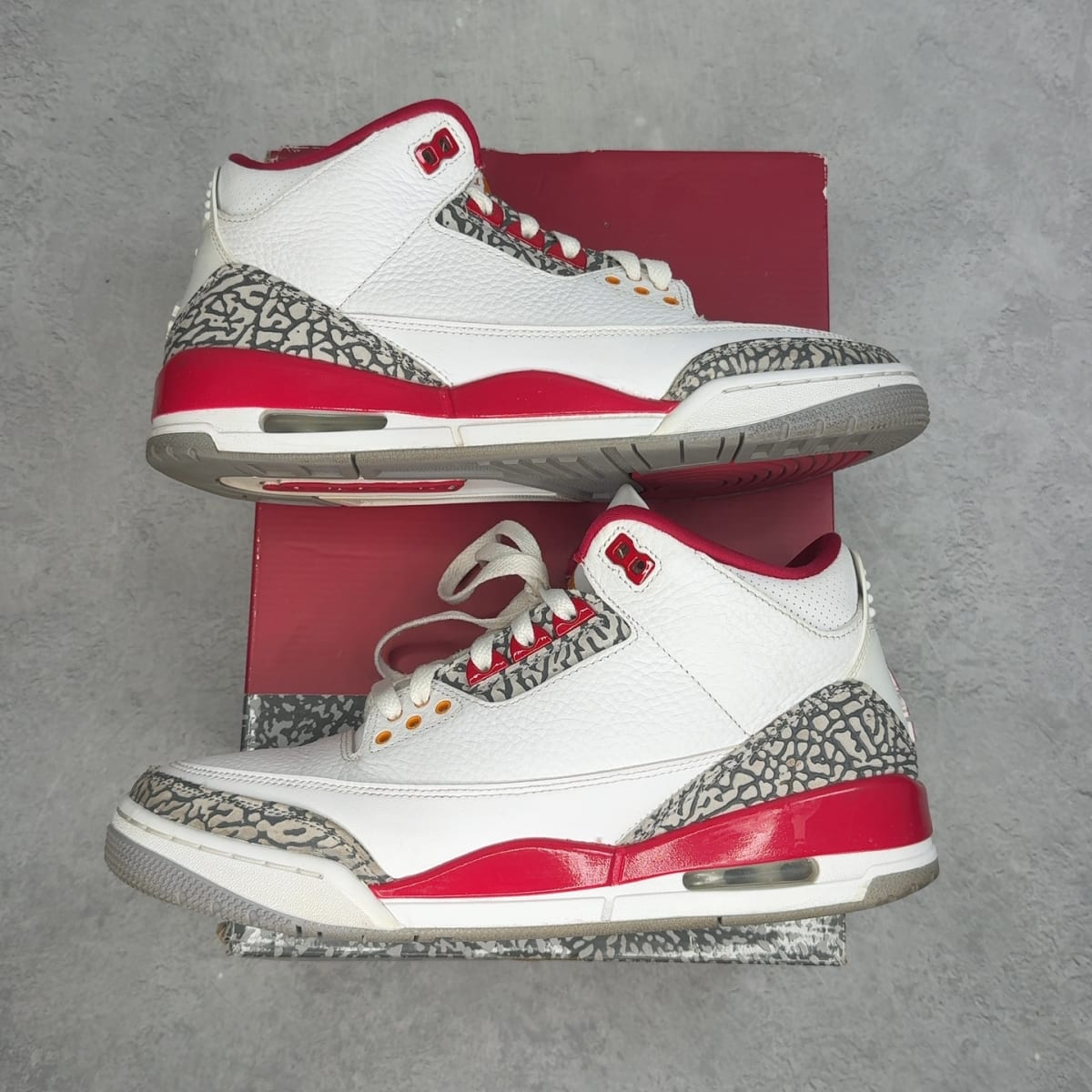 Jordan 3 Retro Cardinal Red 9.5 (Pre-Owned) - Kicks Collective PA - Jordan - CT8532-126-9.5-PO-2 - Pre-Owned Sneakers - 9.5M / 11W