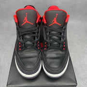Jordan 3 Retro Crimson *pre-owned* SIZE 9