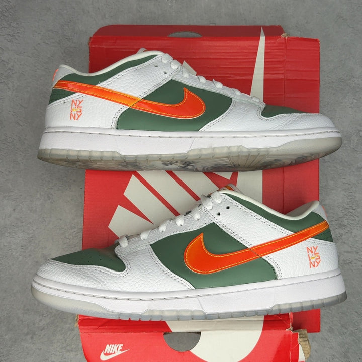 Nike Dunk Low SE NY vs. NY - Image 1