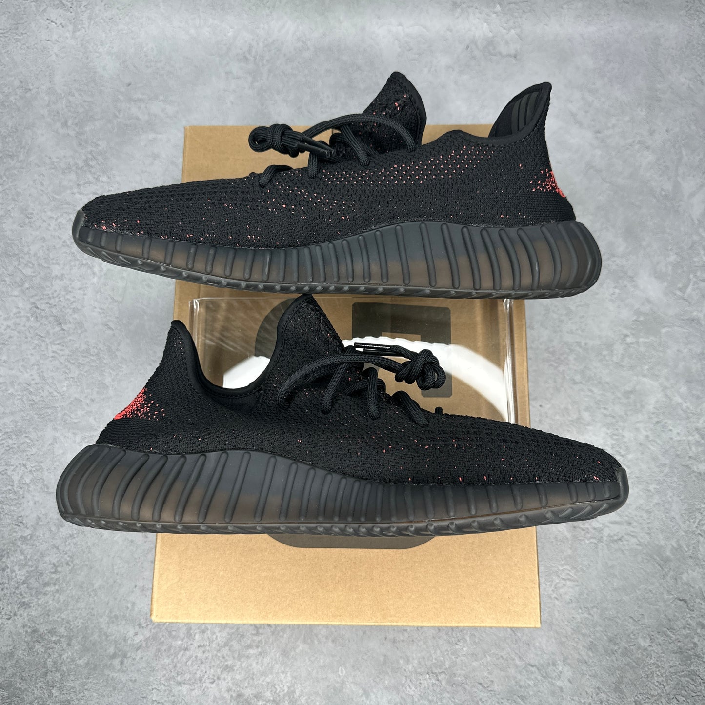 adidas Yeezy Boost 350 V2 Core Black Red VNDS *pre-owned* SIZE 12