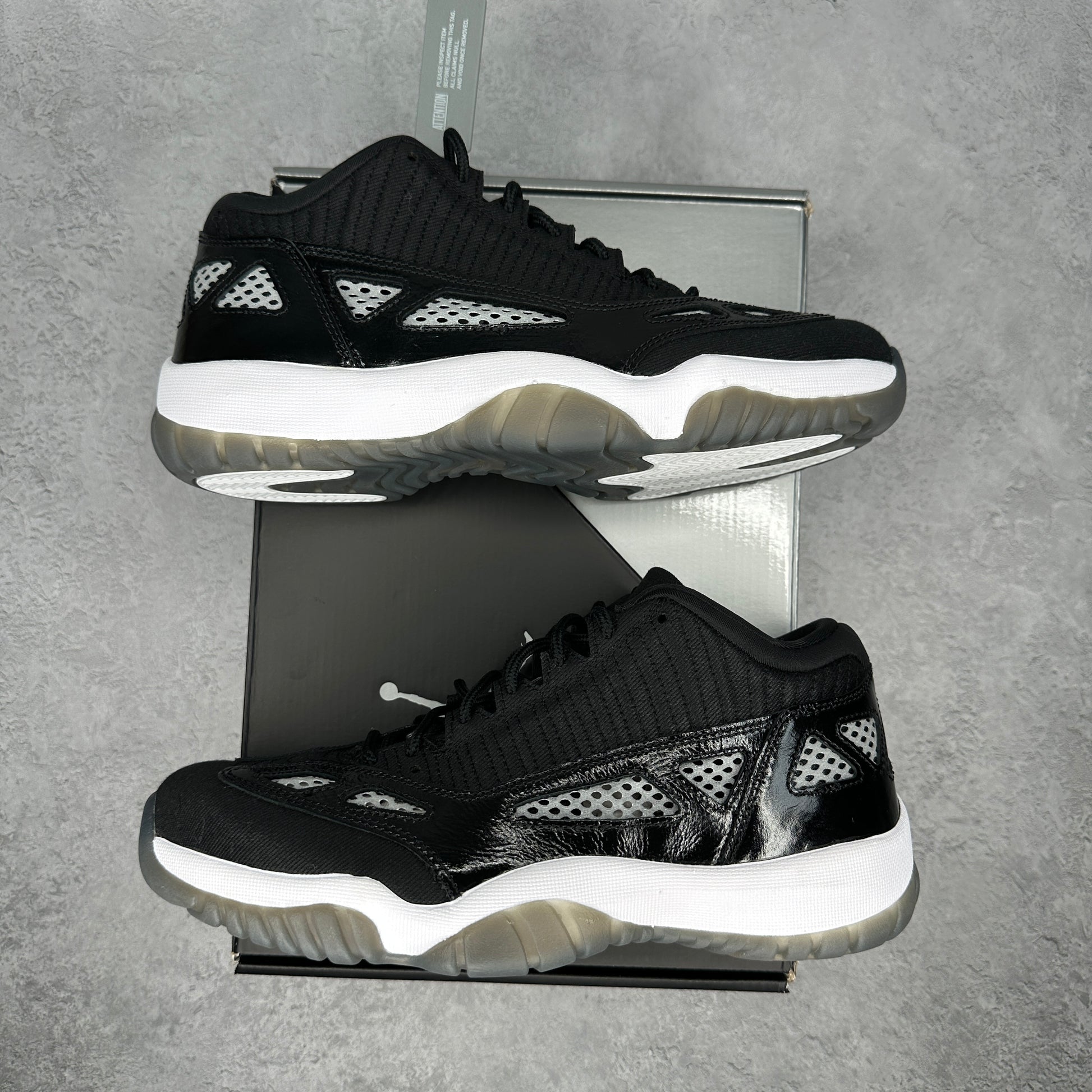 Jordan 11 Retro Low IE Craft Black White
