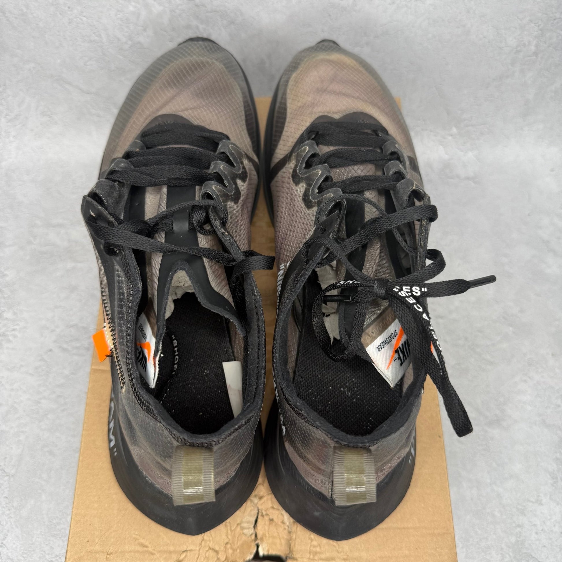 Nike Zoom Fly Off - White Black Silver *pre - owned* SIZE 10 - Kicks Collective PA - Nike - AJ4588-001 - Men's Shoes - 10M/11.5W - Pre - Owned