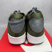 Nike Air Max 90 Ultra Flyknit 2.0 Green *pre-owned* SIZE 8