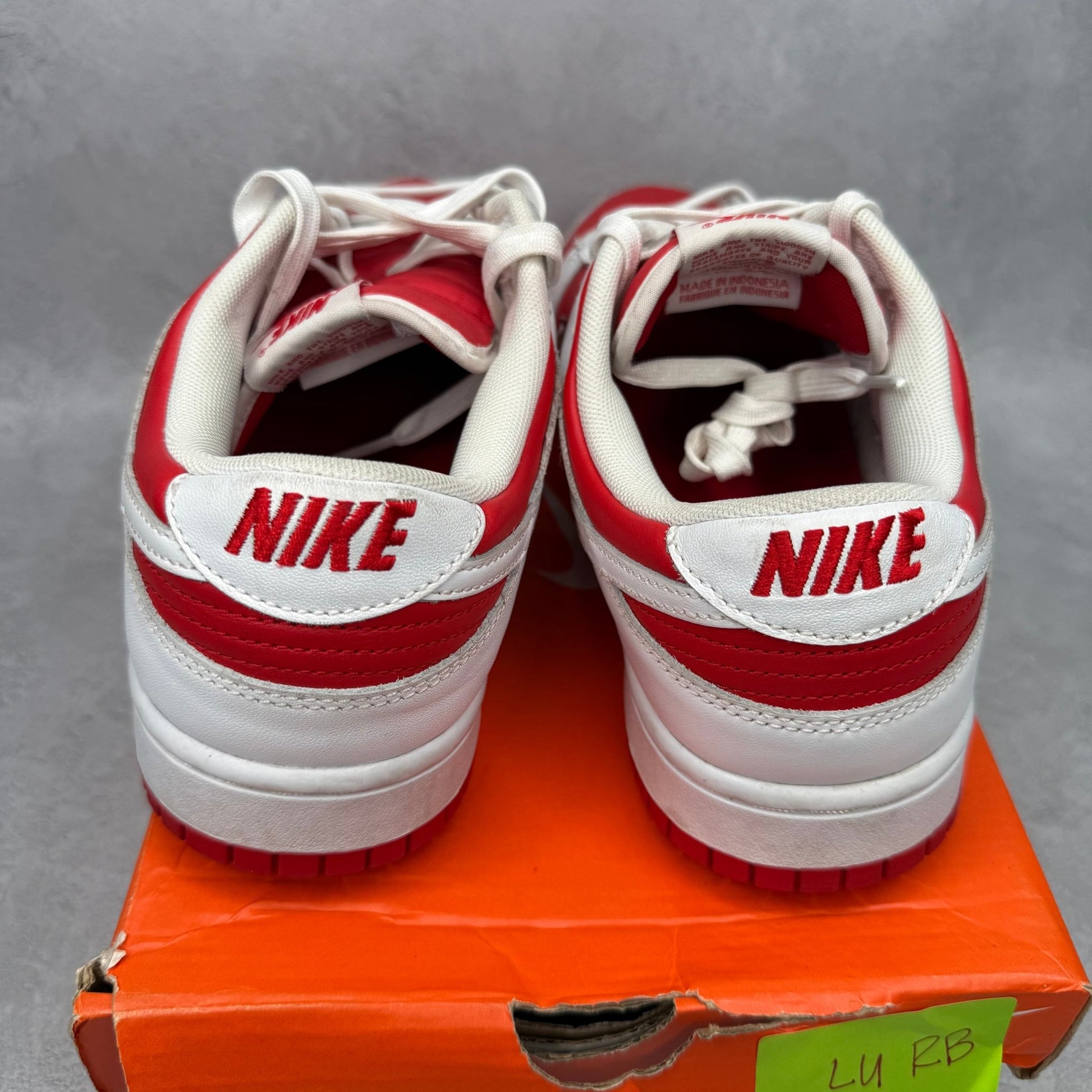 Nike Dunk Low Championship Red *pre - owned* SIZE 10.5 - Kicks Collective PA - Nike - DD1391-600 - Men's Shoes - 10.5M/12W - Pre - Owned - No Box