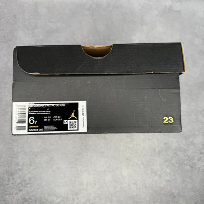 Jordan 3 Retro Electric Green (GS) *pre - owned* SIZE 6Y - Kicks Collective PA - Jordan - DA2304-003 - Kid's Shoes - 6Y - Pre - Owned