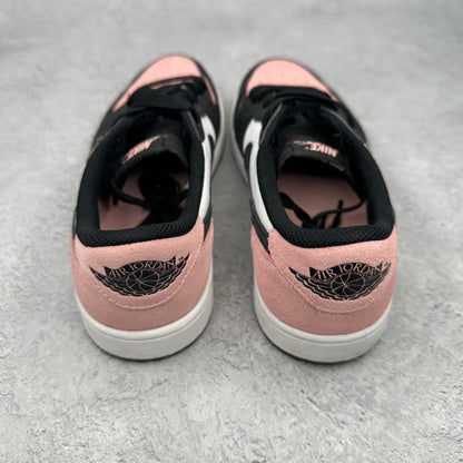 Jordan 1 Low OG Bleached Coral *pre-owned* SIZE 8