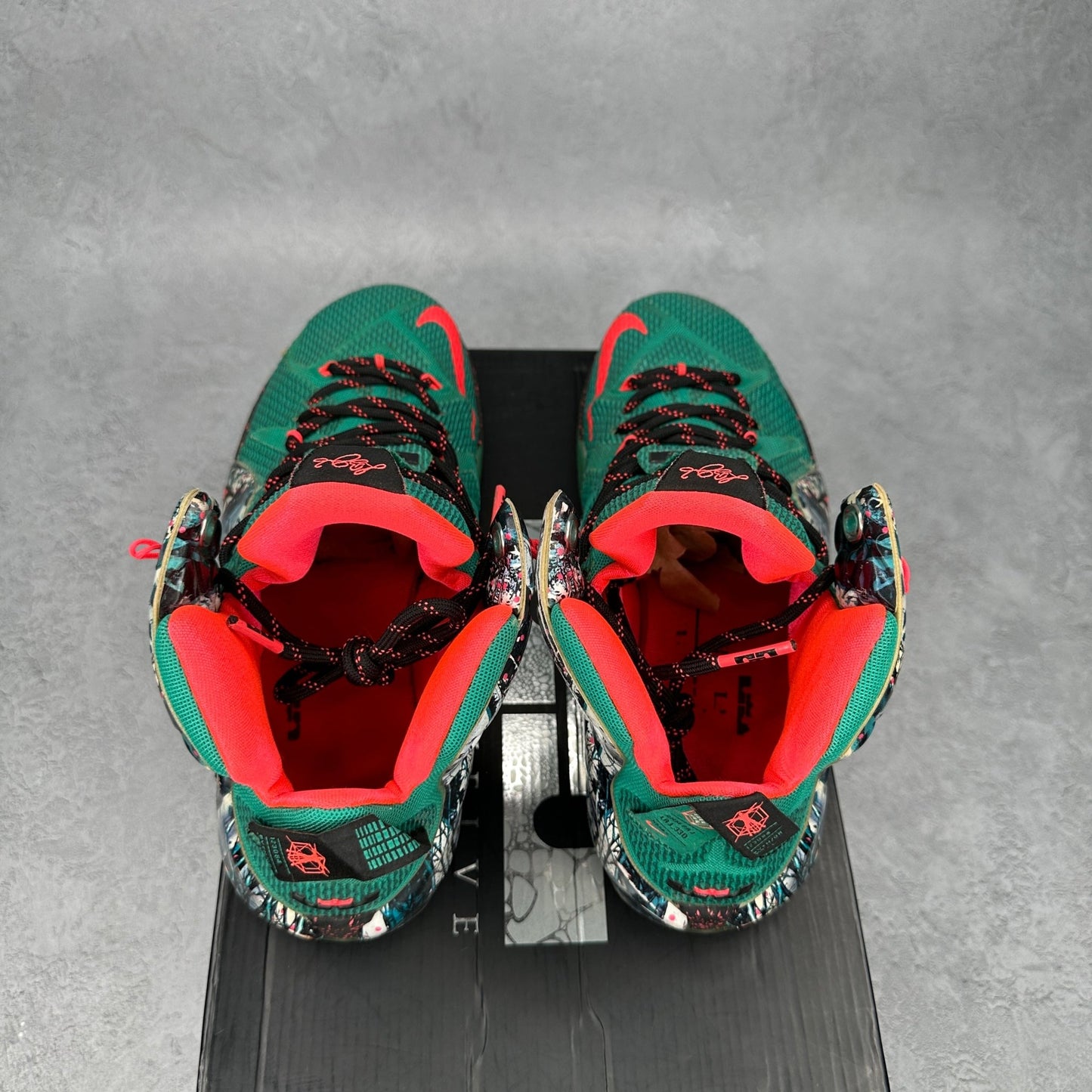 Nike LeBron 12 Akron Birch *pre - owned* SIZE 9.5 - Kicks Collective PA - Nike - 707558-363 - Men's Shoes - 9.5M/11W - Pre - Owned