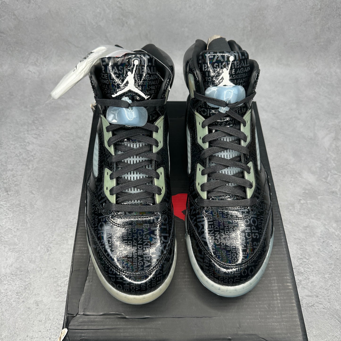 Jordan 5 Retro Doernbecher