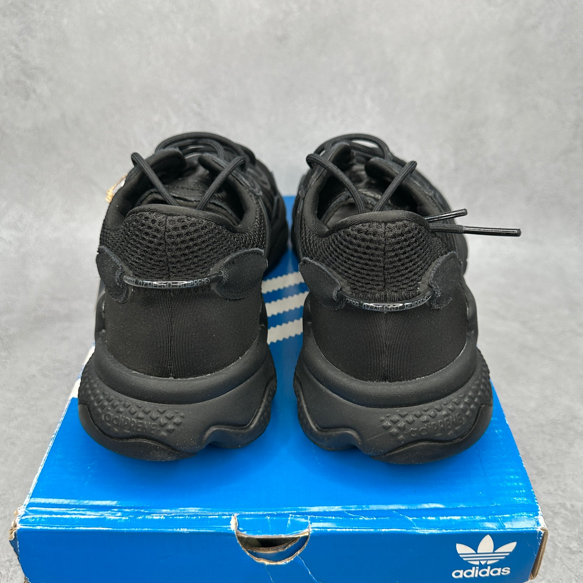 adidas Ozweego Core Black Carbon Mesh
