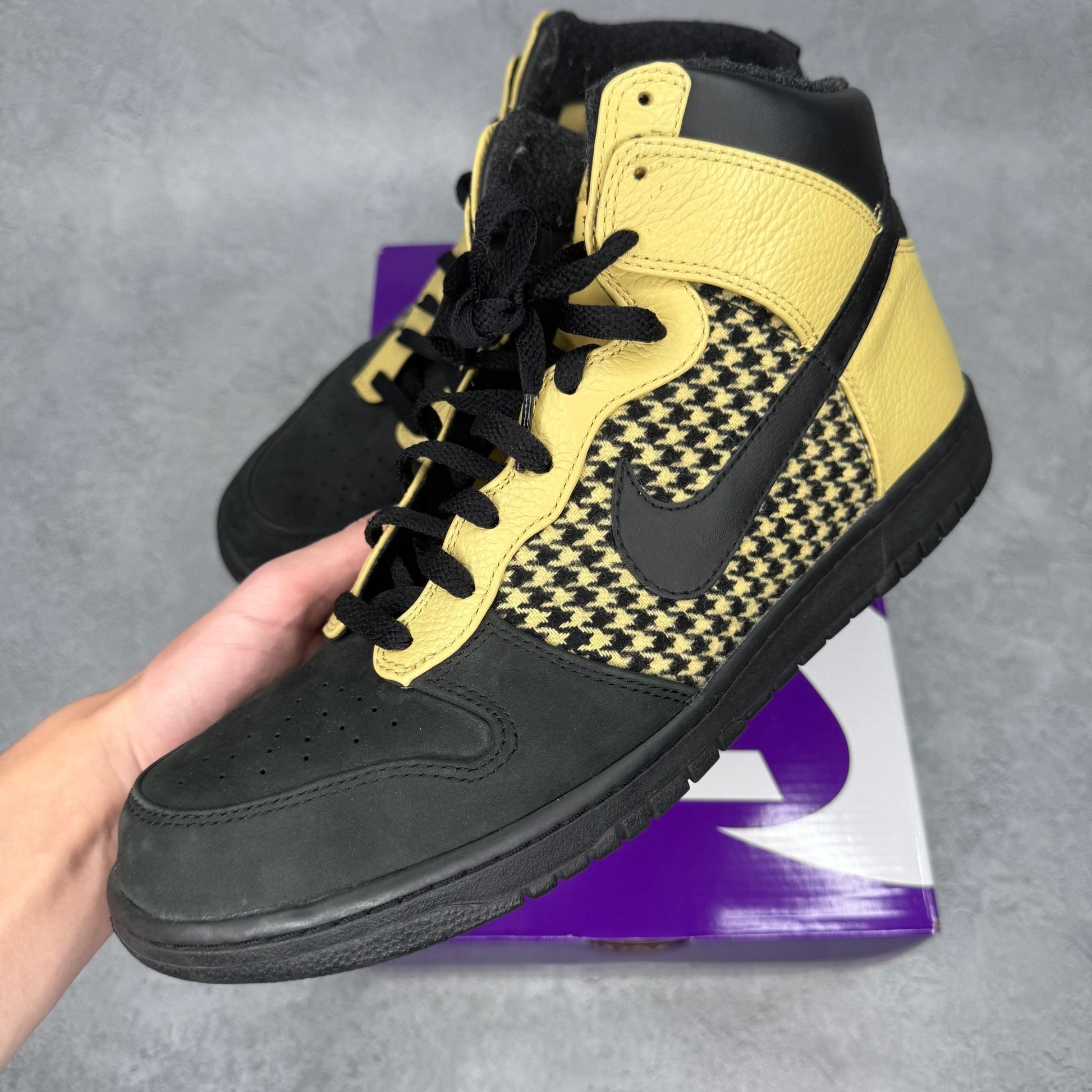 Nike Dunk High Premium Yellow *pre - owned* SIZE 12 - Kicks Collective PA - Nike - 317891 - 004 - Men's Shoes - 12M/13.5W - Pre - Owned