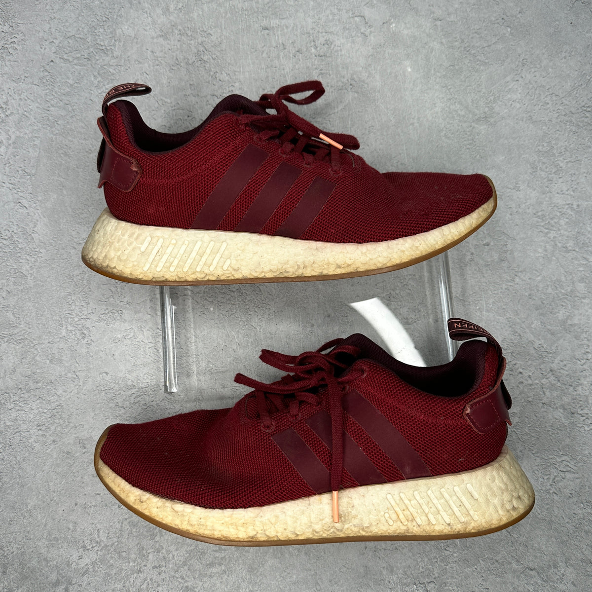 adidas NMD R2 Collegiate Burgundy *pre-owned* SIZE 8