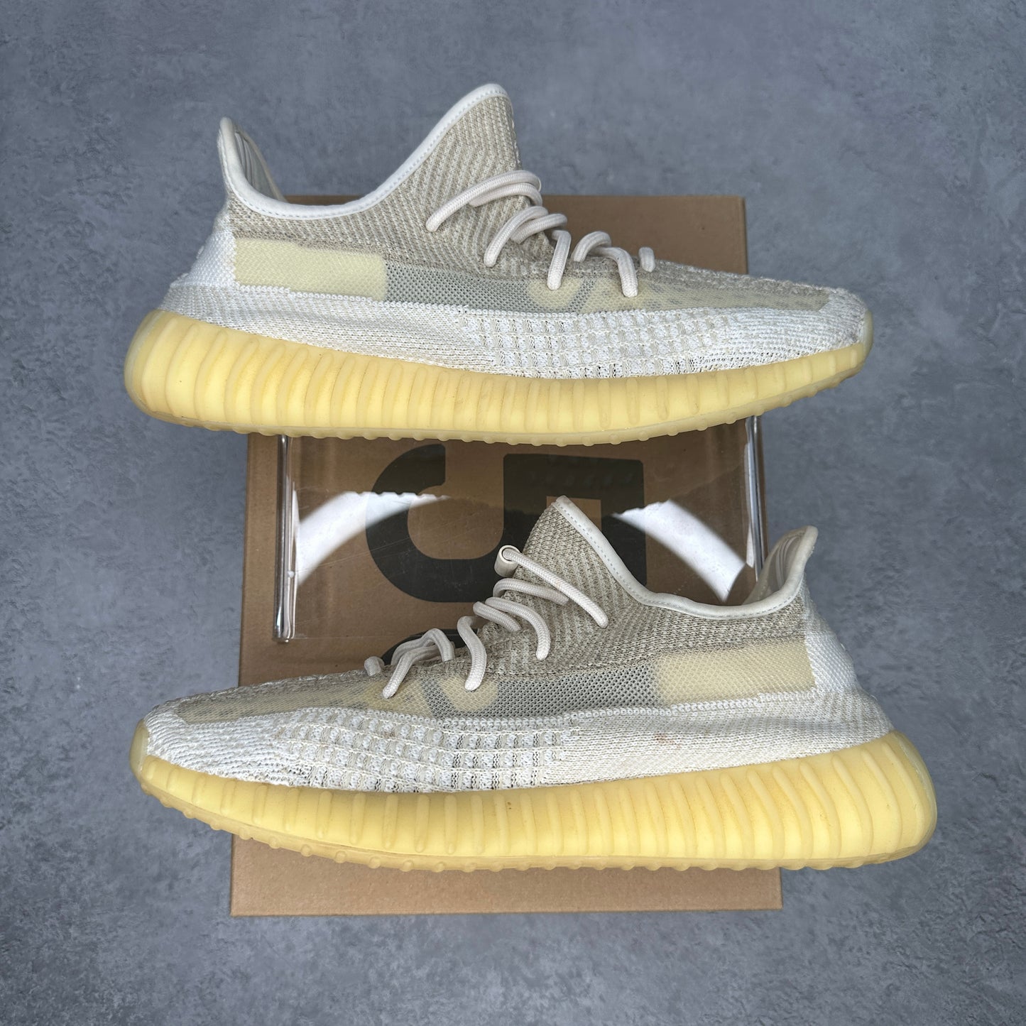 adidas Yeezy Boost 350 V2 Natural *pre-owned* SIZE 10.5