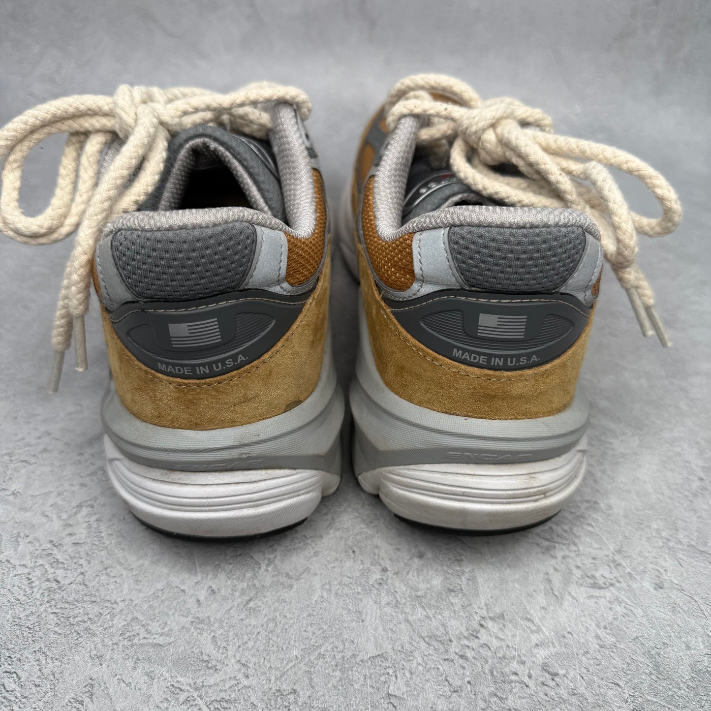 New Balance 990v6 MiUSA Workwear Grey *pre-owned* SIZE 10.5