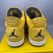 Jordan 4 Retro Lightning (2021) *pre-owned* SIZE 13