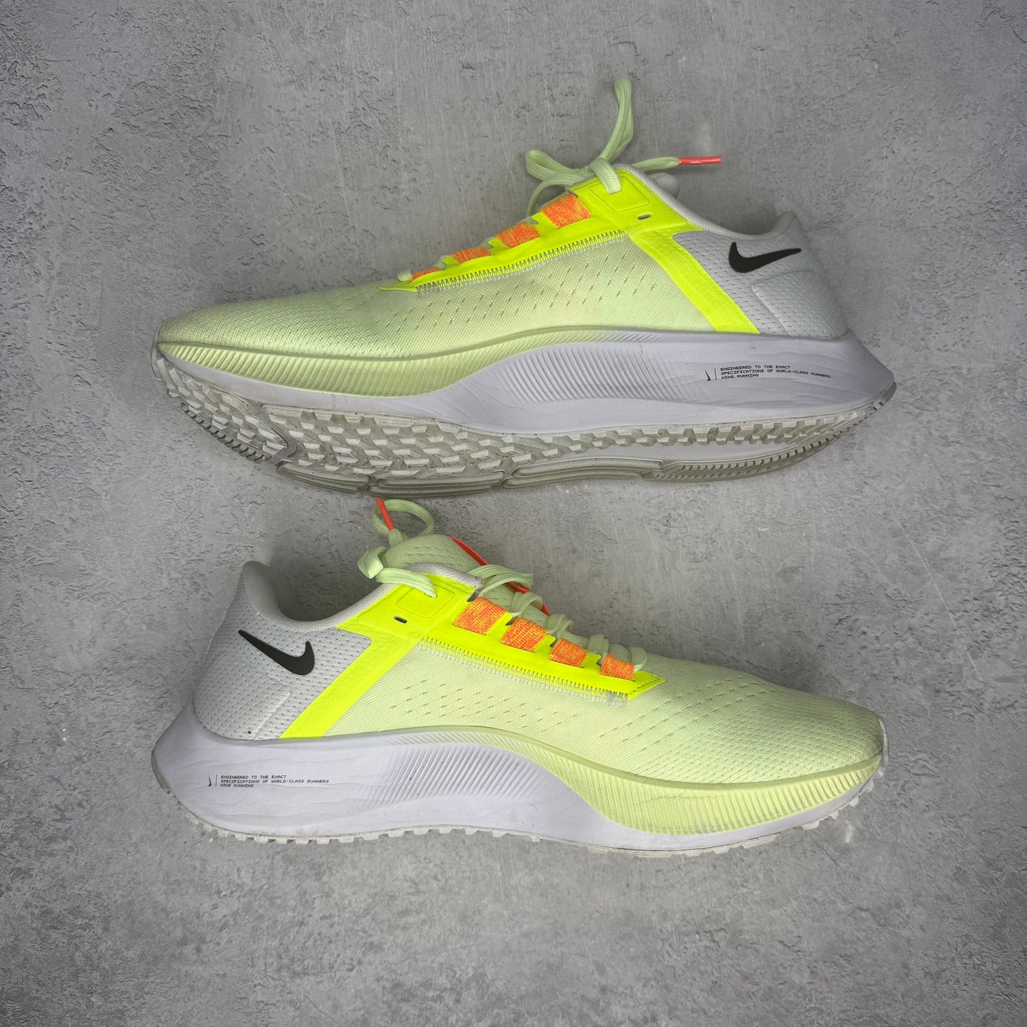 Nike Air Zoom Pegasus 38 Barely Volt *pre-owned* SIZE 12