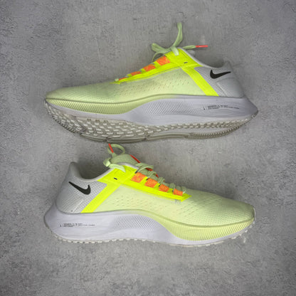 Nike Air Zoom Pegasus 38 Barely Volt *pre-owned* SIZE 12