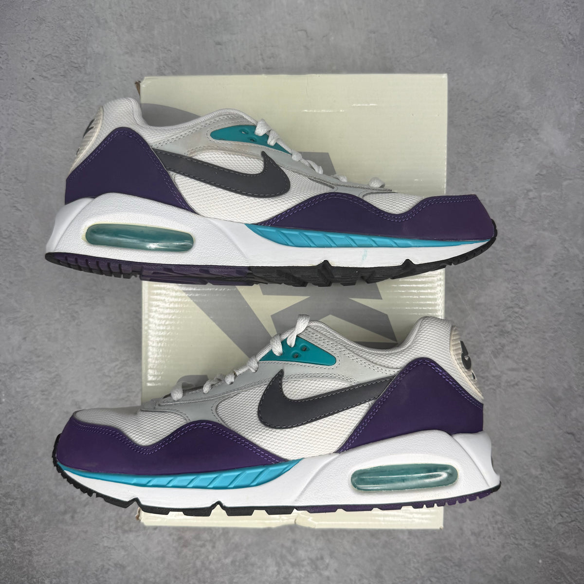 Nike Air Max Correlate Club Purple Turquoise Blue (Women's) *pre-owned* SIZE 10.5W