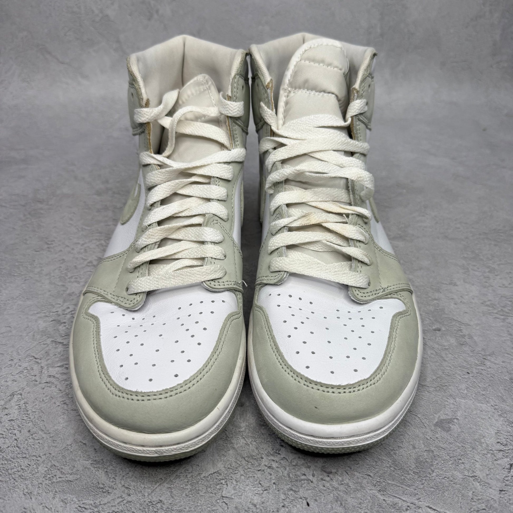 Jordan 1 Retro High OG Seafoam (Women's) *pre - owned* SIZE 10.5W - Kicks Collective PA - Jordan - CD0461 - 002 - Women's Shoes - 9M/10.5W - Pre - Owned