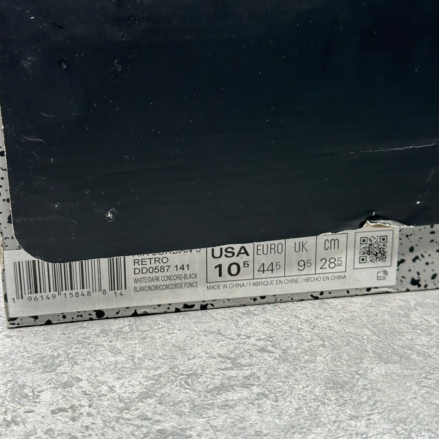 Jordan 5 Retro Dark Concord *pre-owned* SIZE 10.5