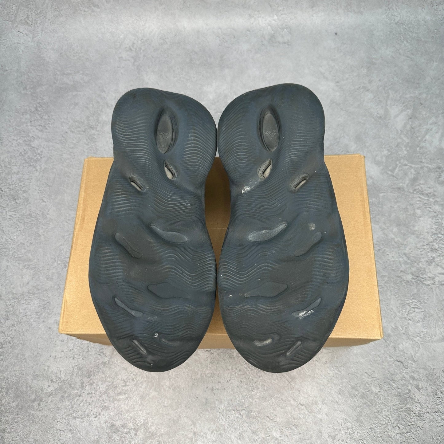 adidas Yeezy Foam RNNR Mineral Blue *pre - owned* SIZE 11 - Kicks Collective PA - adidas - GV7903 - Men's Shoes - 11M/12.5W - Pre - Owned
