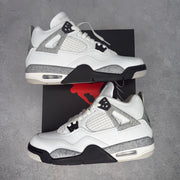 Jordan 4 Retro White Cement (2025) (GS) *pre-owned* SIZE 7Y
