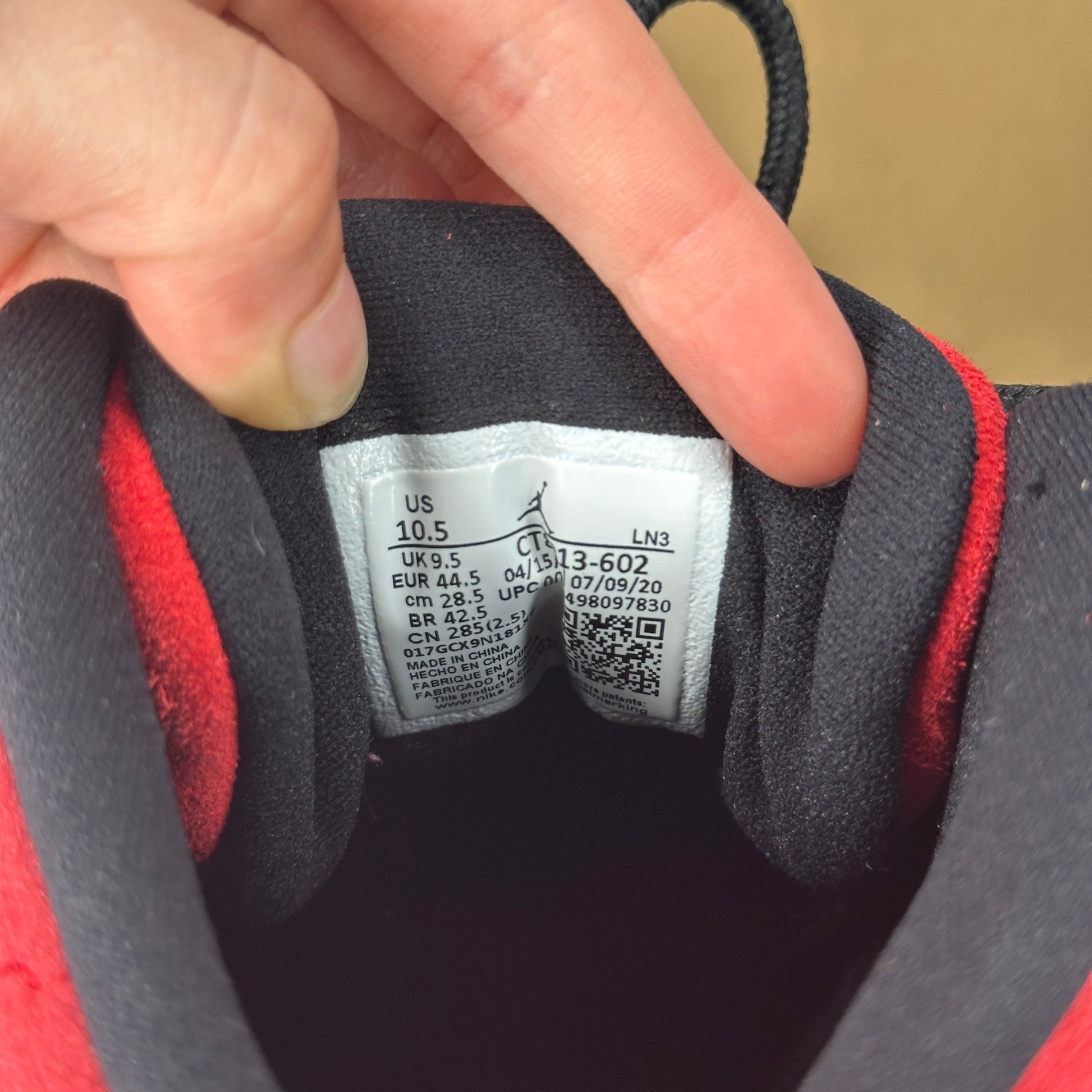 Jordan 12 Retro Reverse Flu Game *pre - owned* SIZE 10.5 - Kicks Collective PA - Jordan - CT8013 - 602 - Men's Shoes - 10.5M/12W - Pre - Owned