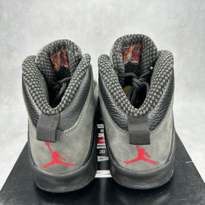 Jordan 10 Retro Shadow (2018) *pre-owned* SIZE 9