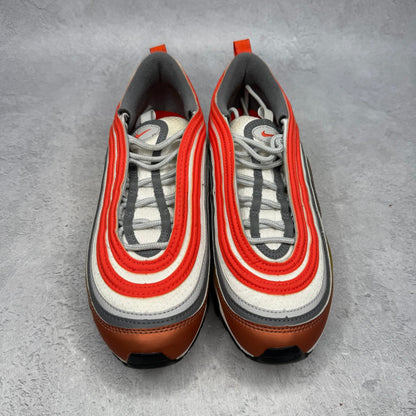 Nike Air Max 97 SE Metallic Red Bronze (GS) *pre - owned* SIZE 6.5Y - Kicks Collective PA - Nike - CT9637-900 - Kid's Shoes - 6.5Y - Pre - Owned - No Box