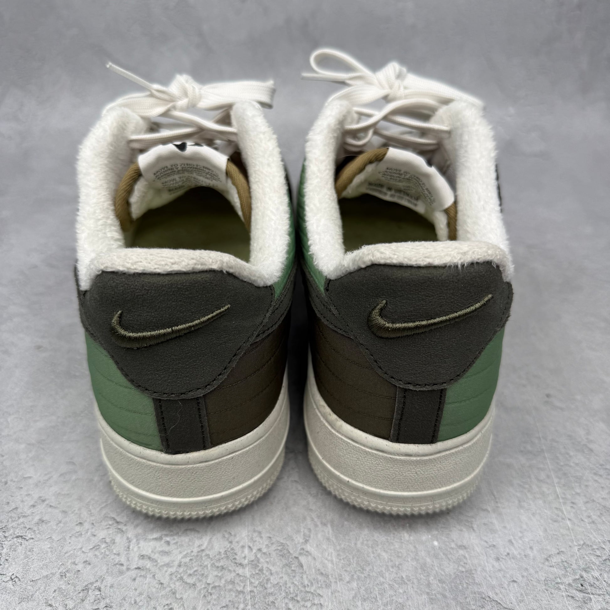 Nike Air Force 1 '07 LX Low Toasty Oil Green *pre-owned* SIZE 9.5