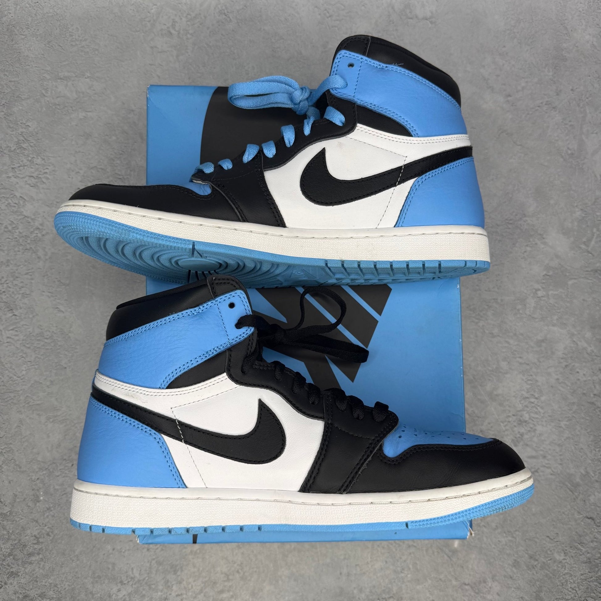 Jordan 1 Retro High OG UNC Toe *pre - owned* SIZE 11 - Kicks Collective PA - Jordan - DZ5485-400 - Men's Shoes - 11M/12.5W - Pre - Owned