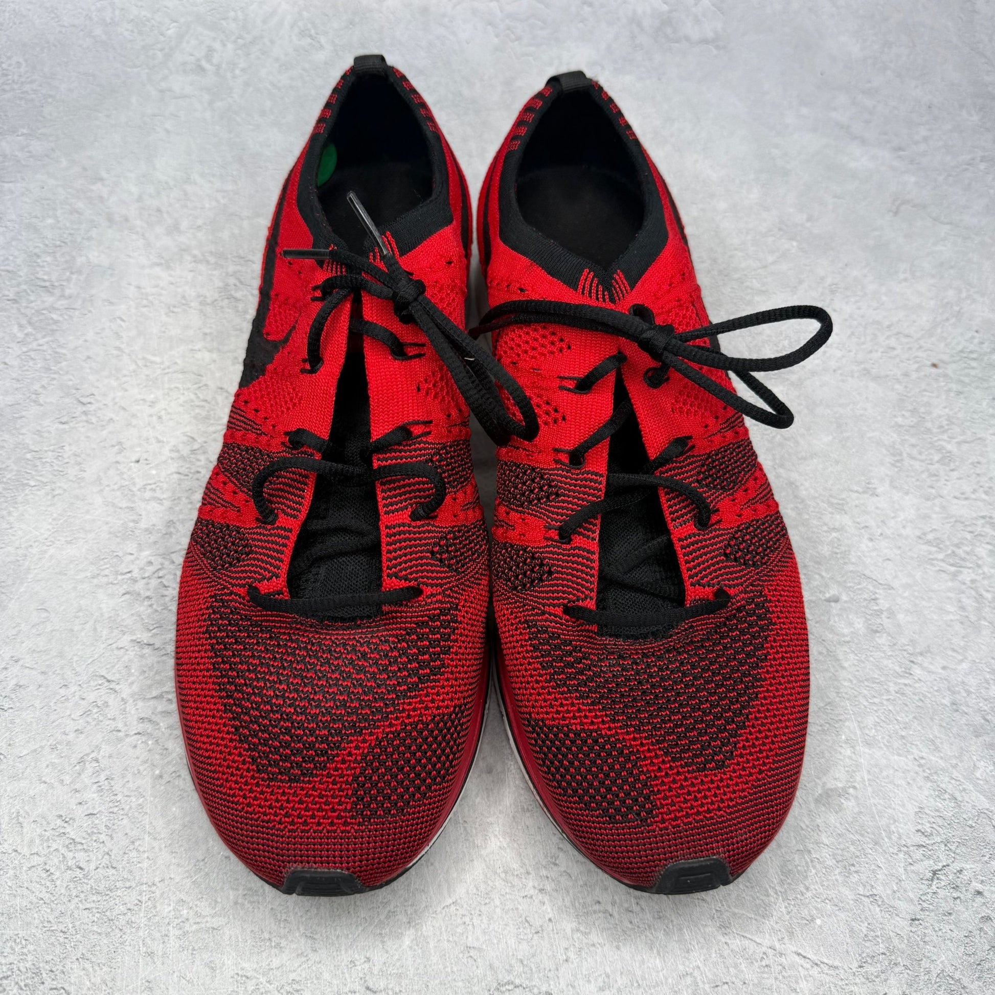 Nike Flyknit Trainer University Red (2018) *pre - owned* SIZE 10 - Kicks Collective PA - Nike - AH8396-601 - Men's Shoes - 10M/11.5W - Pre - Owned - No Box