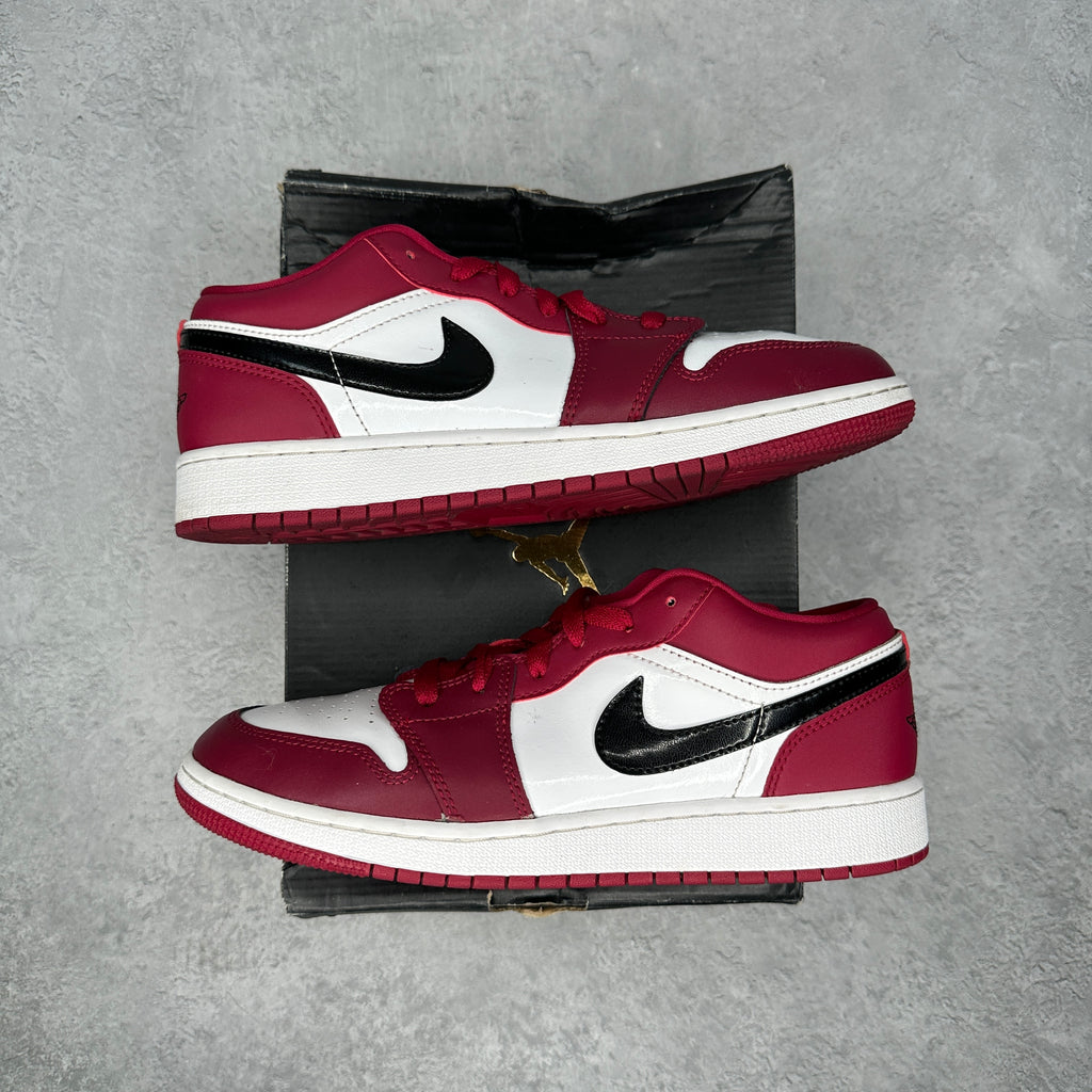 Jordan 1 Low Noble Red (GS) *pre-owned* SIZE 7Y