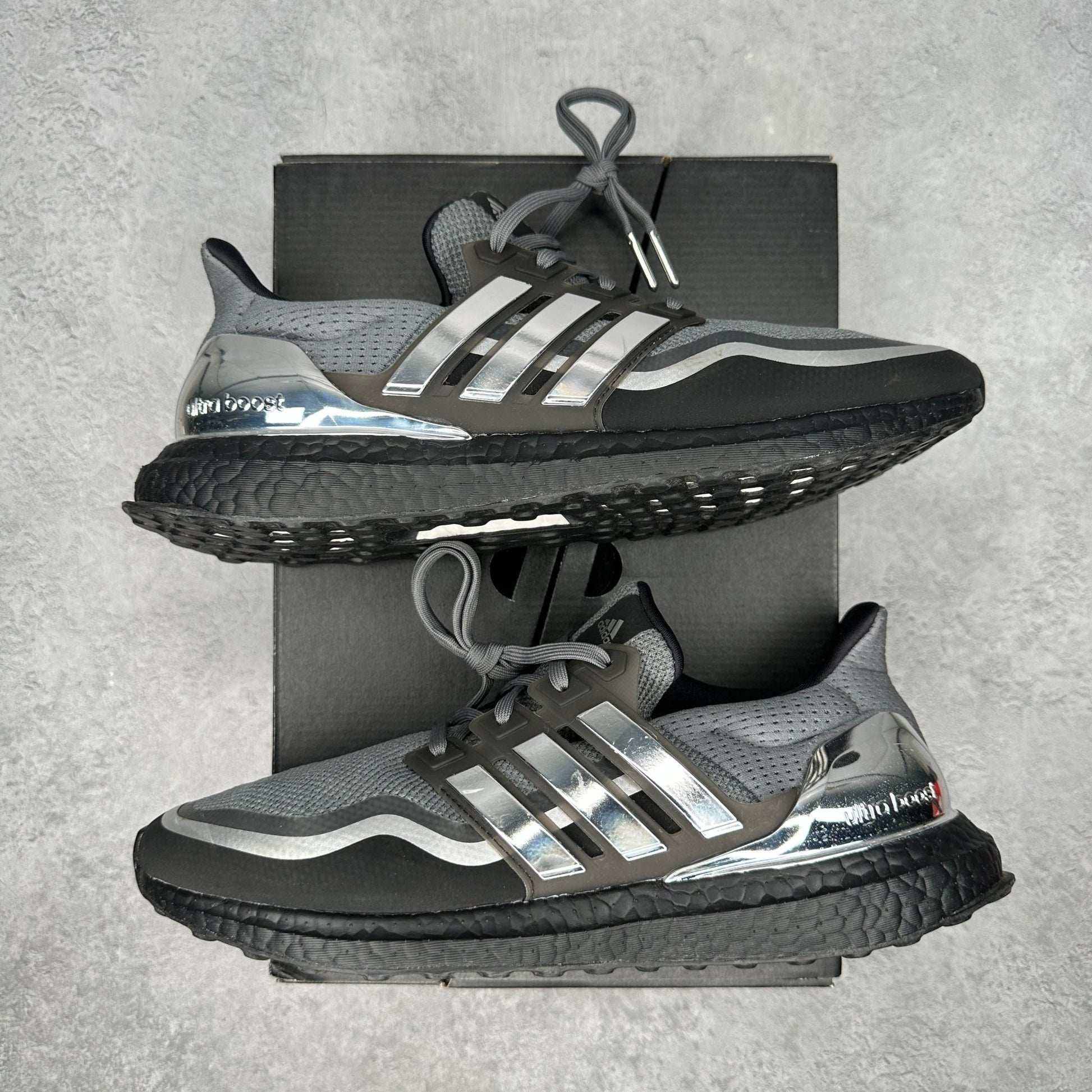 adidas Ultra Boost Grey Silver *pre - owned* SIZE 9.5 - Kicks Collective PA - adidas - EG8103 - Men's Shoes - 9.5M/11W - Pre - Owned