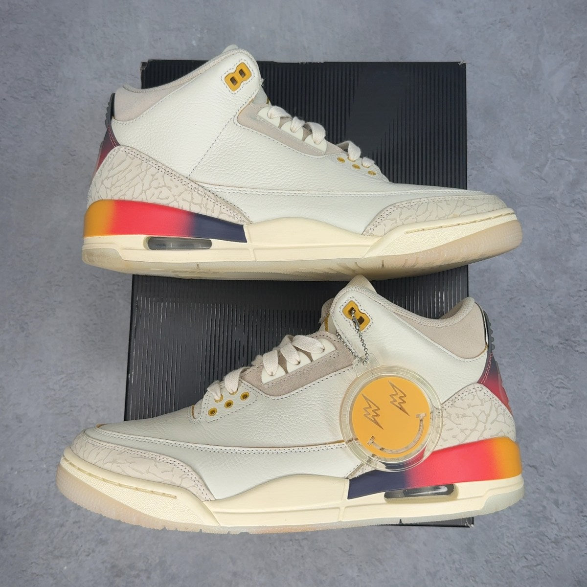 Jordan 3 Retro SP J Balvin Medellín Sunset 10.5 (Pre-Owned) - Image 1