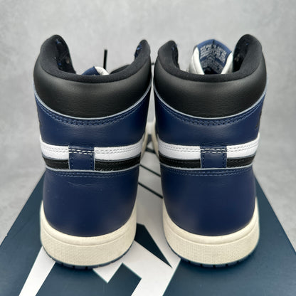 Jordan 1 Retro High OG Midnight Navy *pre-owned* SIZE 9