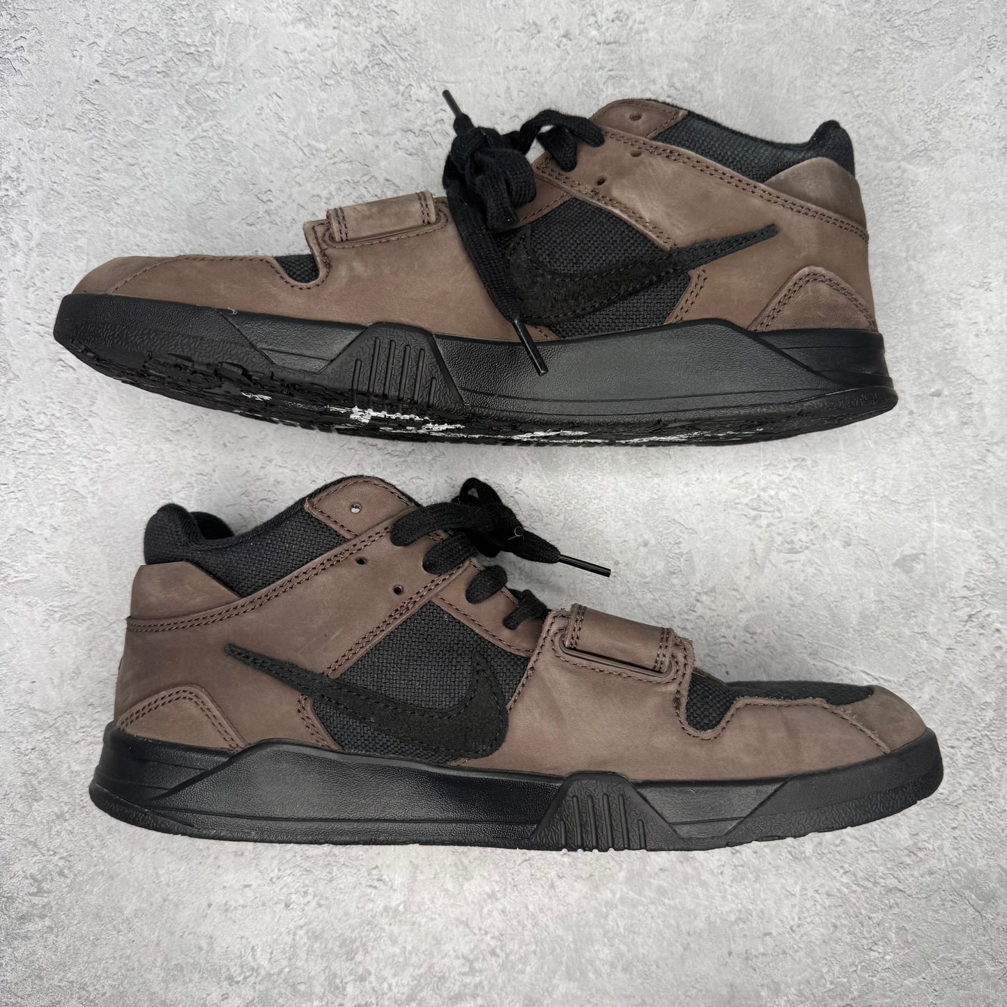 Jordan Jumpman Jack TR Travis Scott Dark Mocha *pre-owned* SIZE 10.5