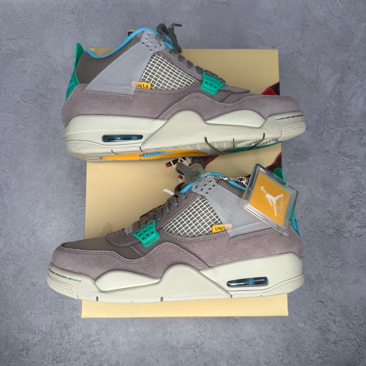 Jordan 4 Retro SP 30th Anniversary Union Taupe Haze *pre-owned* SIZE 9.5